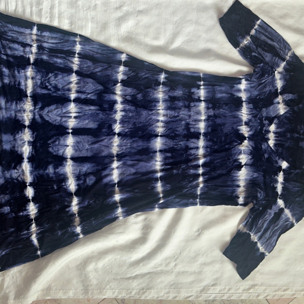 Robert Michaels Blue and White Tie-Dye Dress
